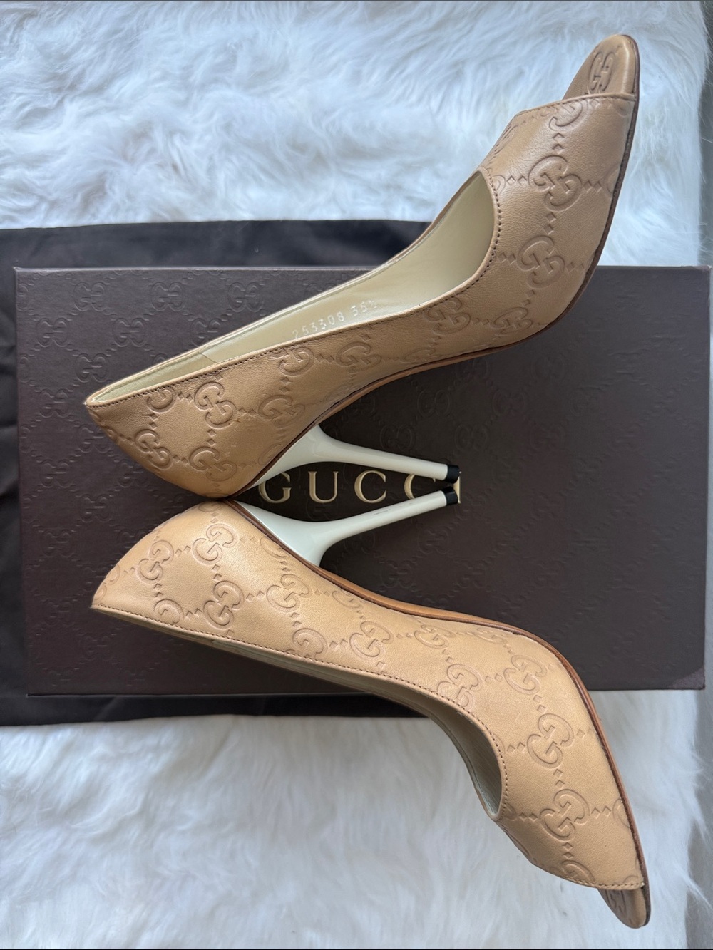 Gucci Beige Embossed GG Peep-Toe Leather Heels - Picture 8 of 10